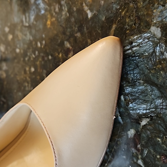 Nine West 4" Tan Heels - Picture 5 of 7